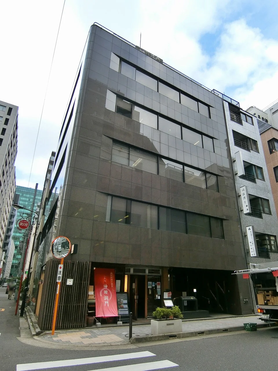 翔和内神田ビル 4 オフィスビル外観 2
