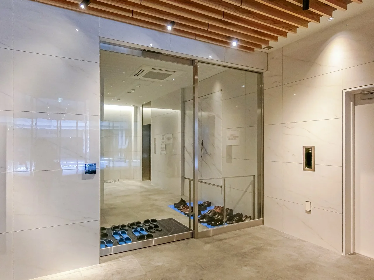 CIRCLES神田駅前 5 ビルエントランス 15