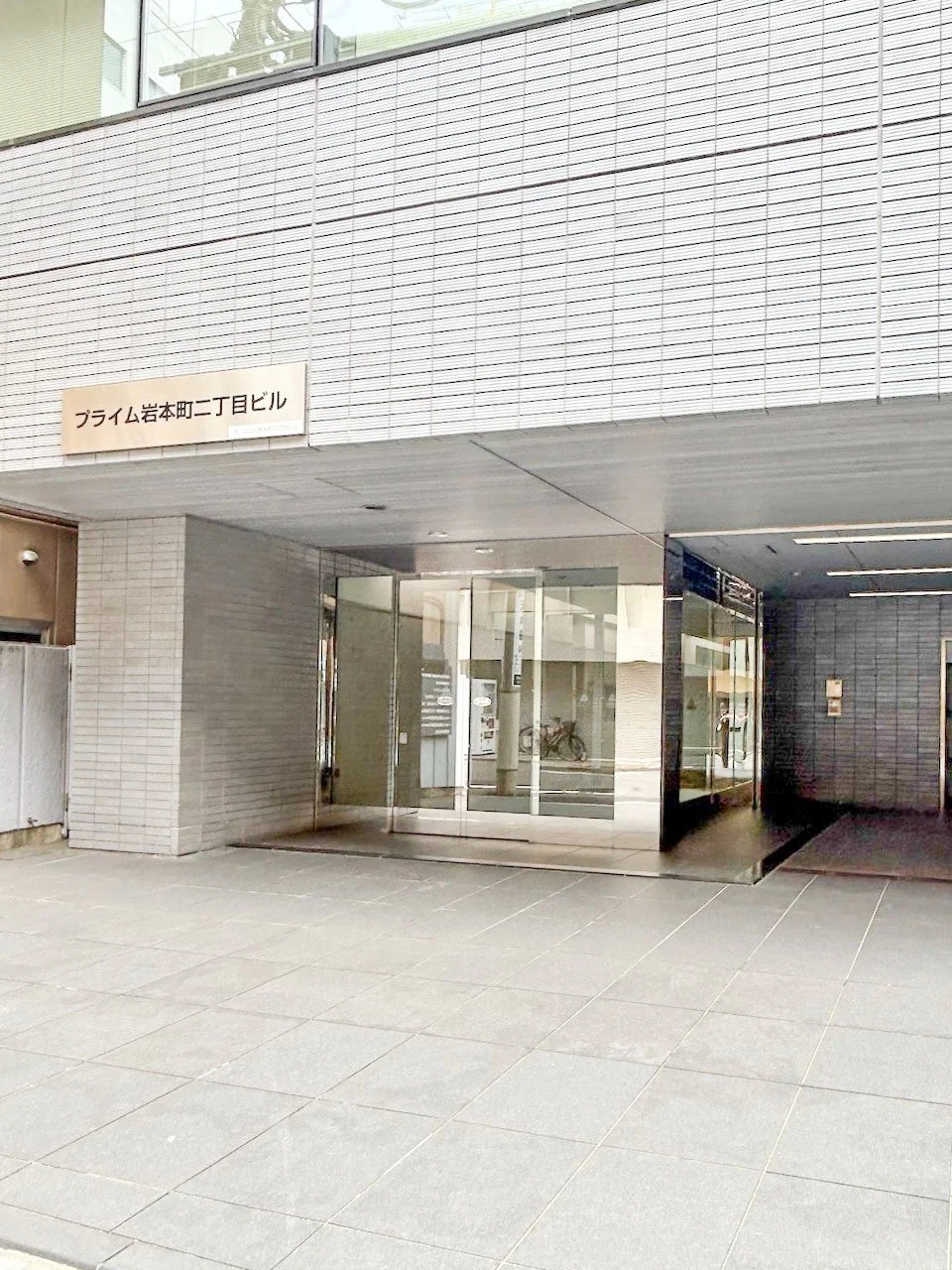 THE PORTAL IWAMOTOCHO 6 ビルエントランス 14