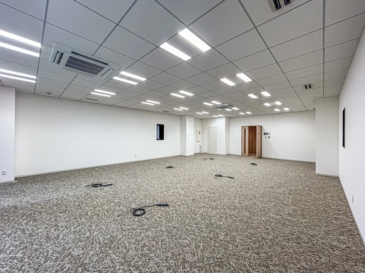 L.Biz平河町 2 執務室 18