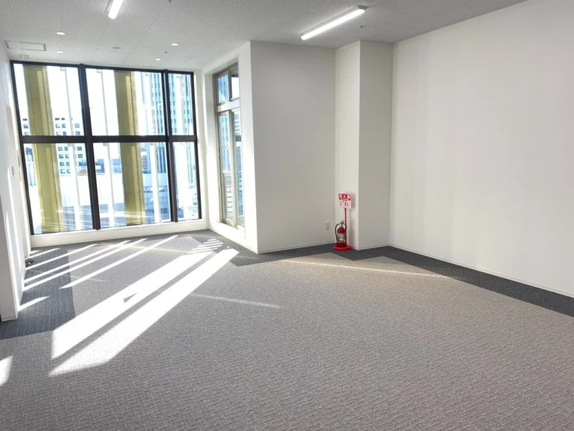 ACN神保町ビル 6 執務室 12