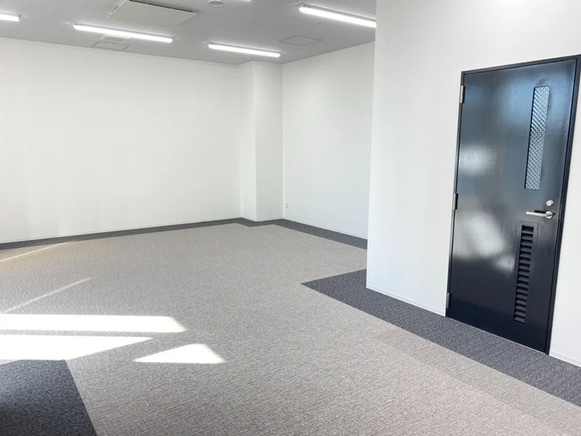 ACN神保町ビル 6 執務室 13
