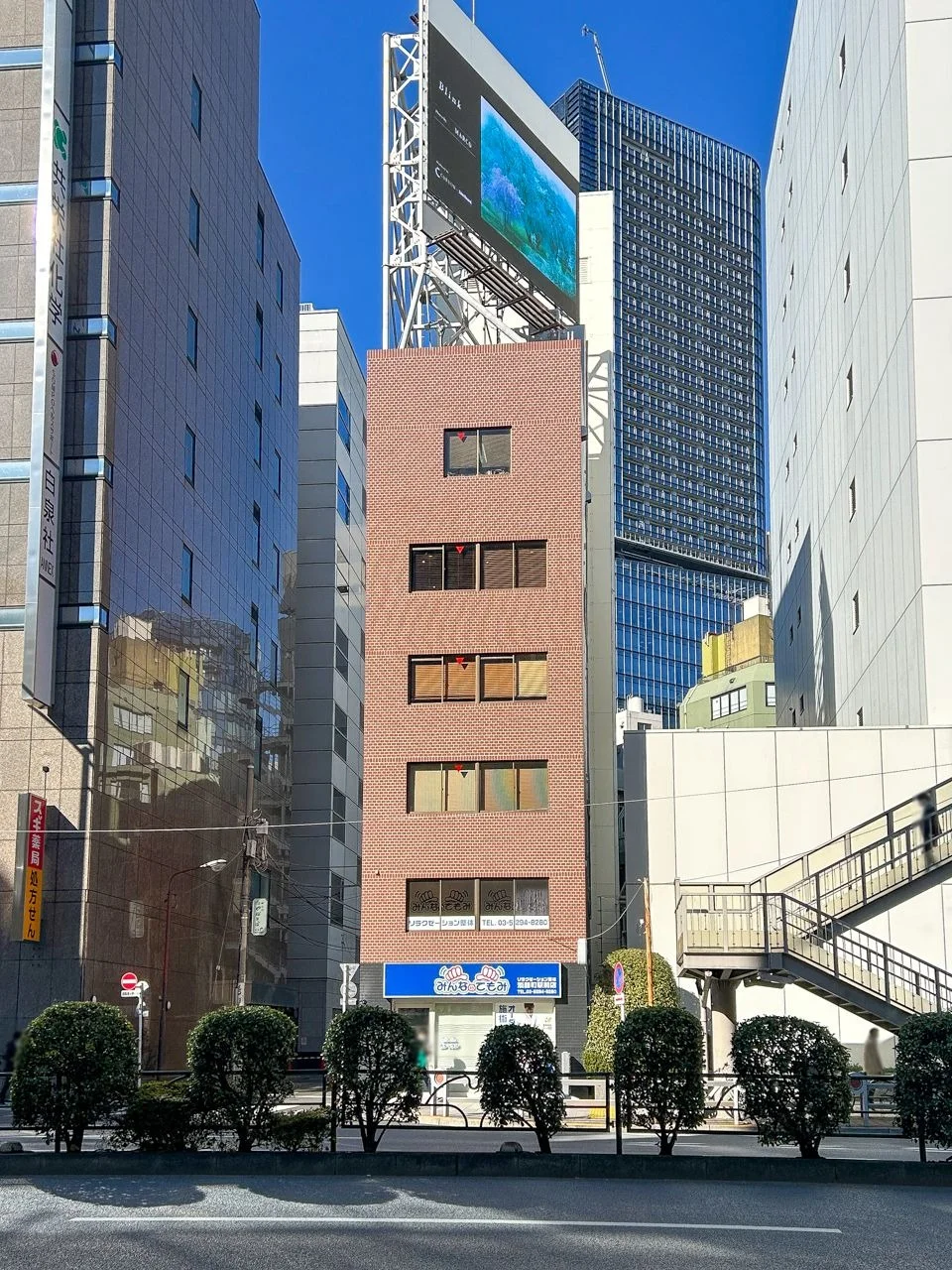 ALES 3 オフィスビル外観 11