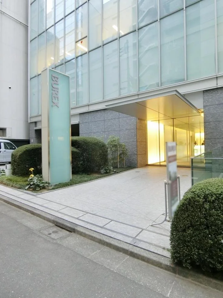 BUREX麹町 3 ビルエントランス 17