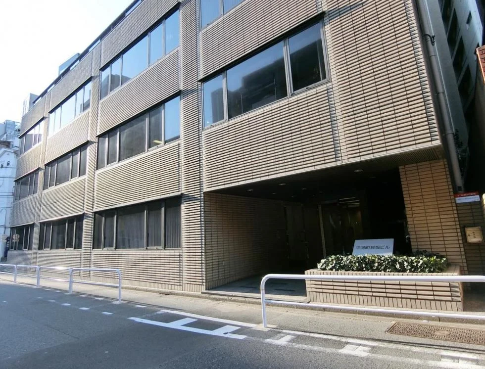 WORK VILLA HIRAKAWACHO 5 オフィスビル外観 3