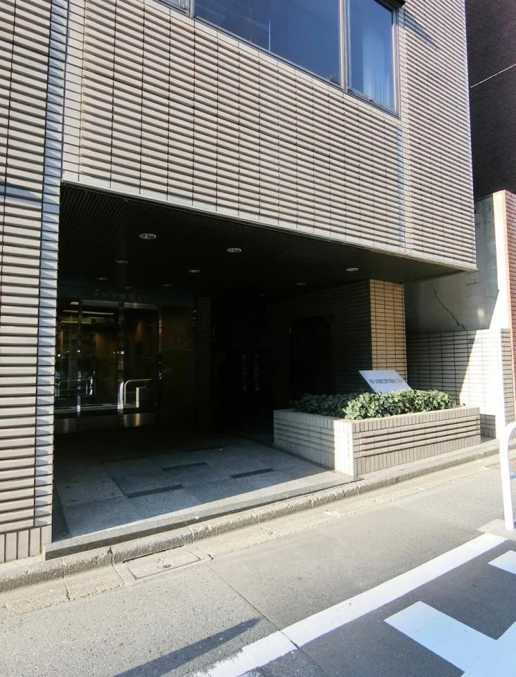 WORK VILLA HIRAKAWACHO 5 ビルエントランス 6