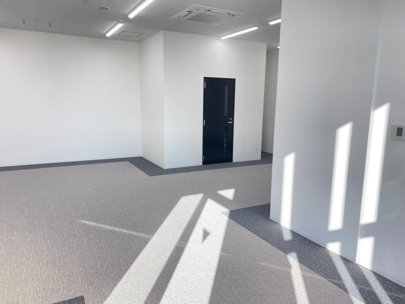ACN神保町ビル 4 執務室 16