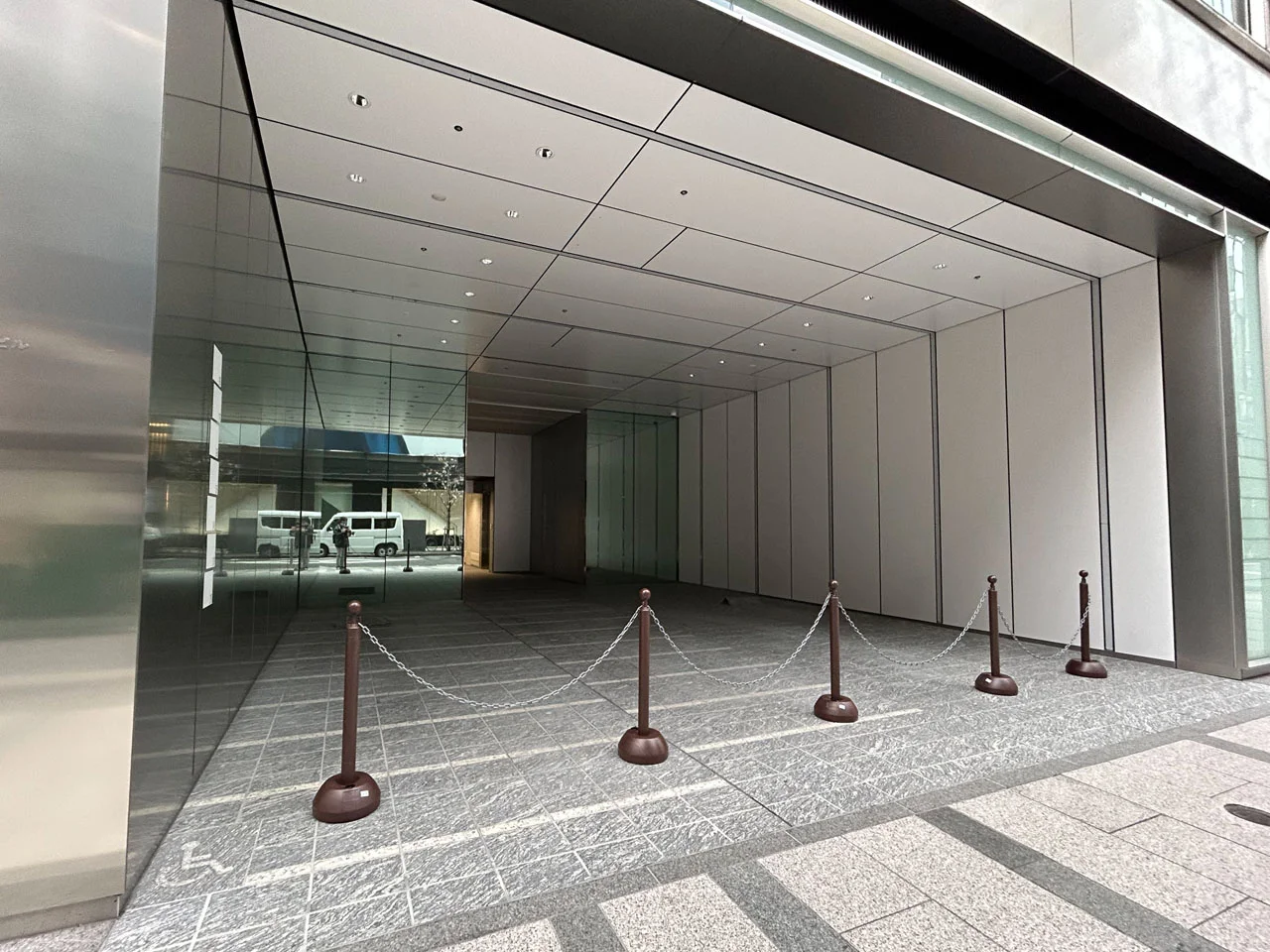 銀座中央通りMMビル 1 エントランス 3