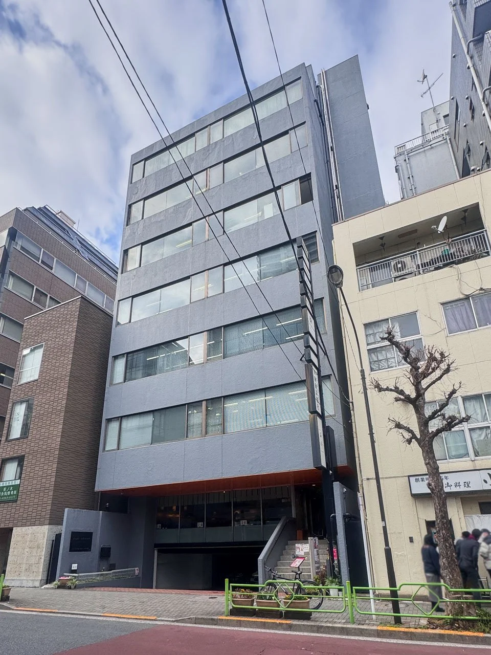 ツカコシビル 8 オフィスビル外観 1