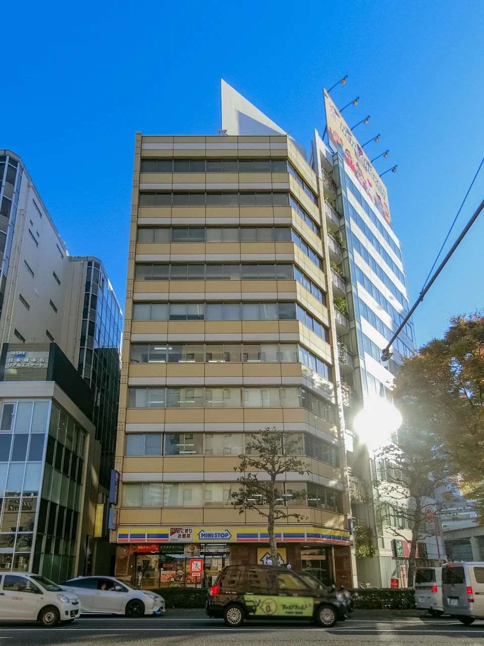 共同ビル(日銀前) 3 外観 2