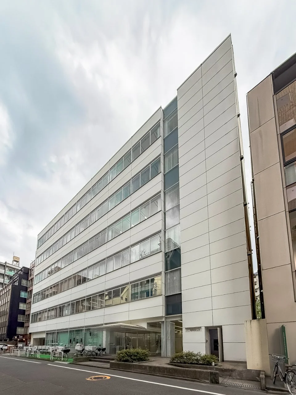 八丁堀岡谷ビル - 画像1