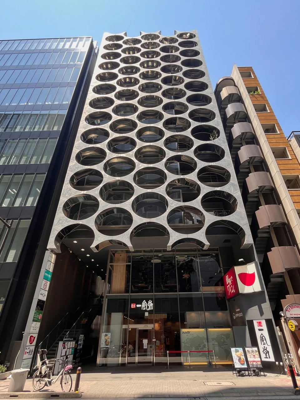 VORT銀座maxim 1 オフィスビル外観 2