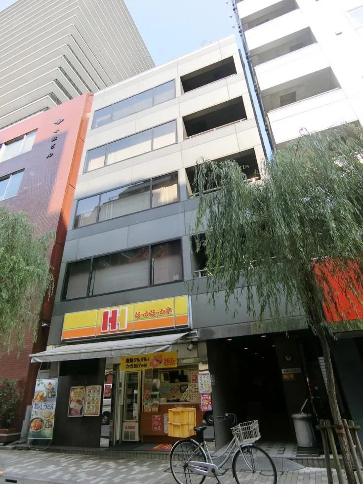 京橋AKビル B1 オフィスビル外観 2