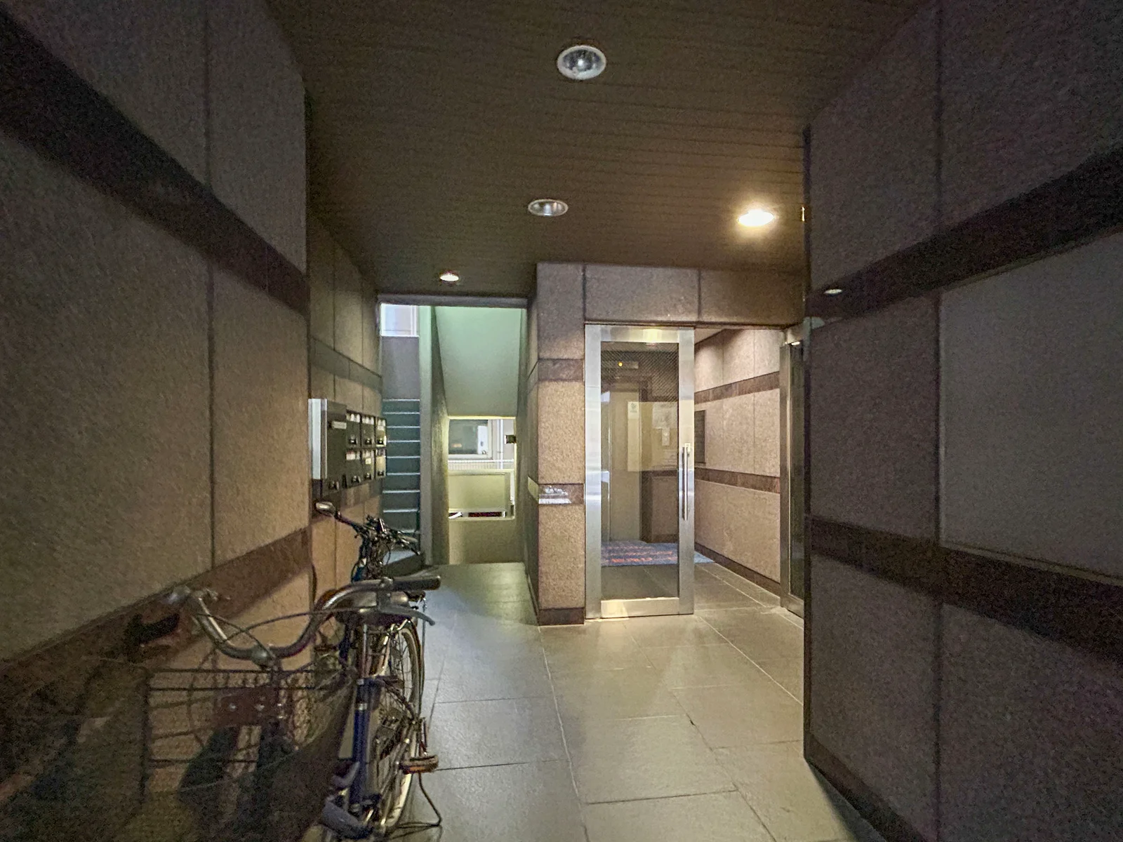 藤和堀留町ビル 8 ビルエントランス 6