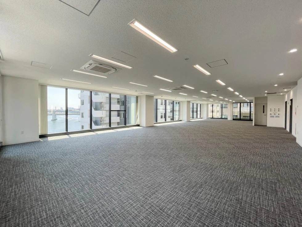 クロスシー東日本橋ビル 4 執務室 7