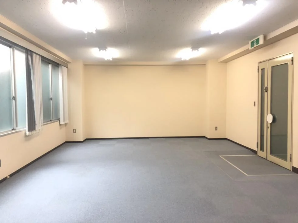 室四ビル 2 内装 1