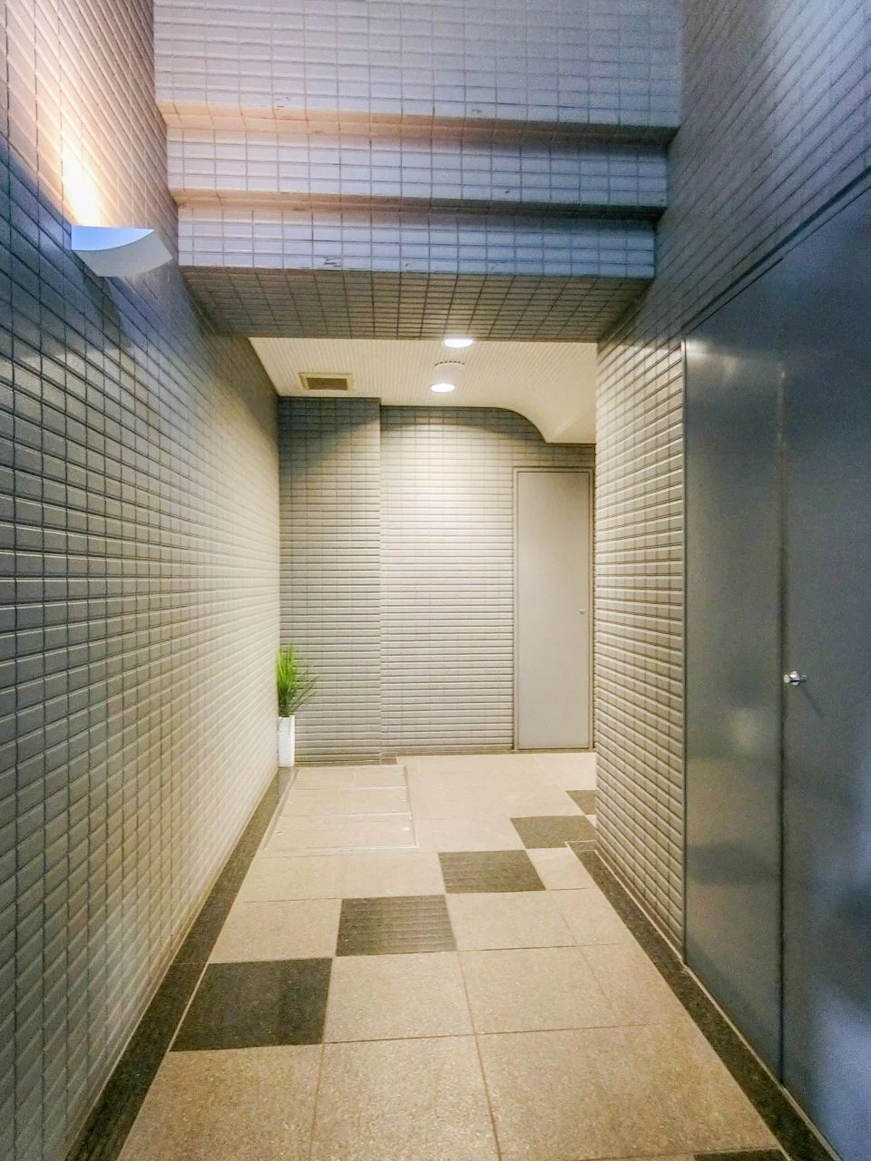 キクチビルディング 7 エントランス 4