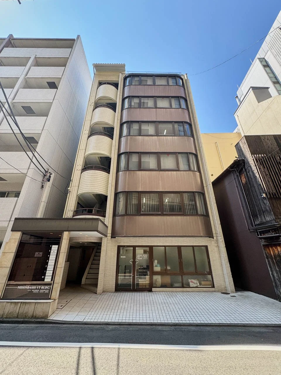 日本橋YTビル 地下1階から1階セット 外観 1