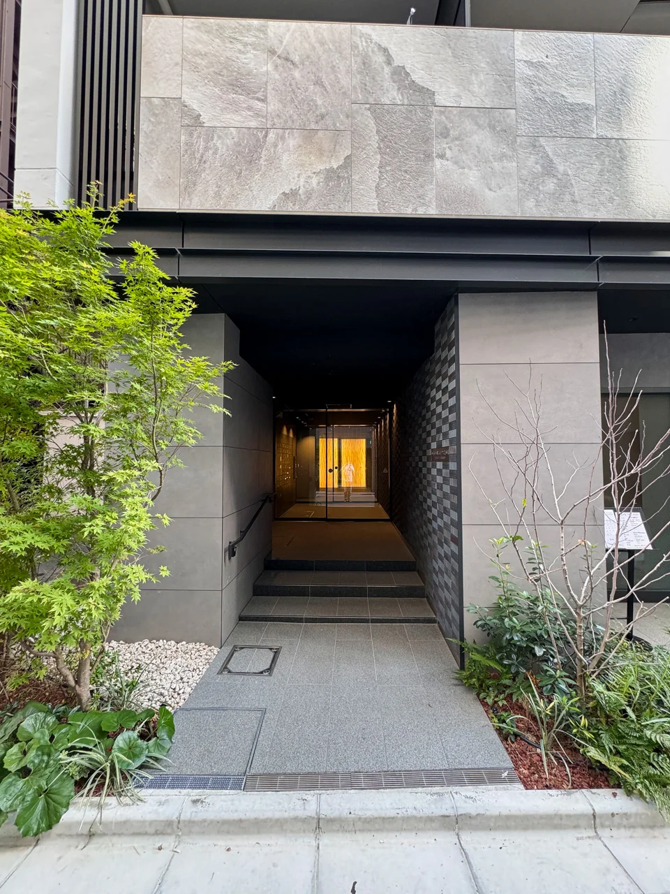 クロスレジデンス日本橋本町 1 エントランス 3