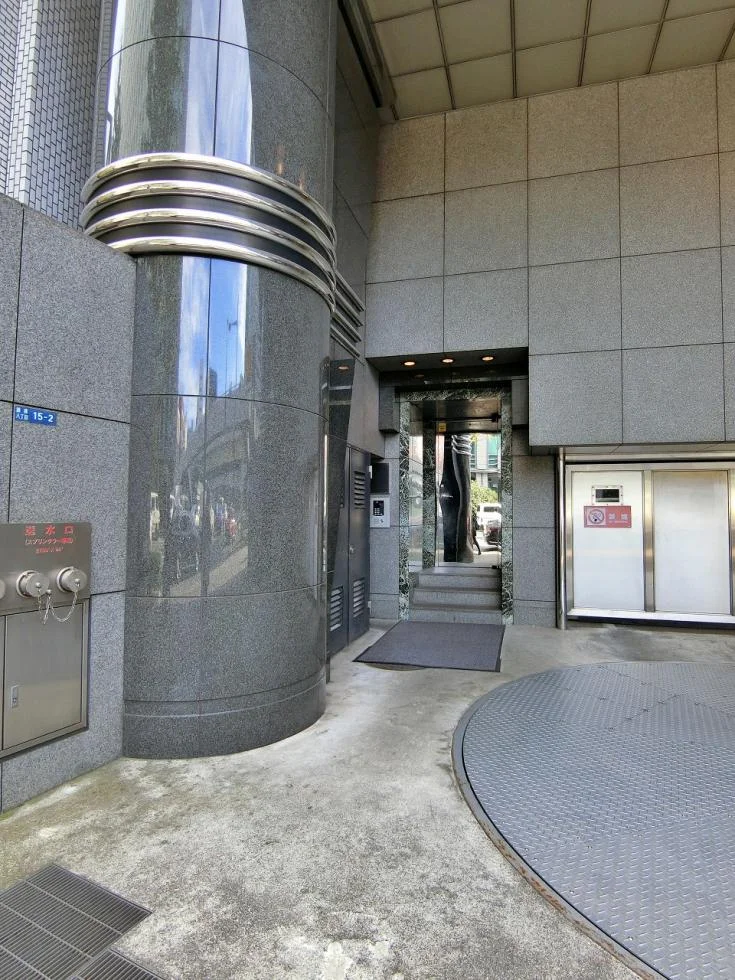 銀座COMビル 3 エントランス 3