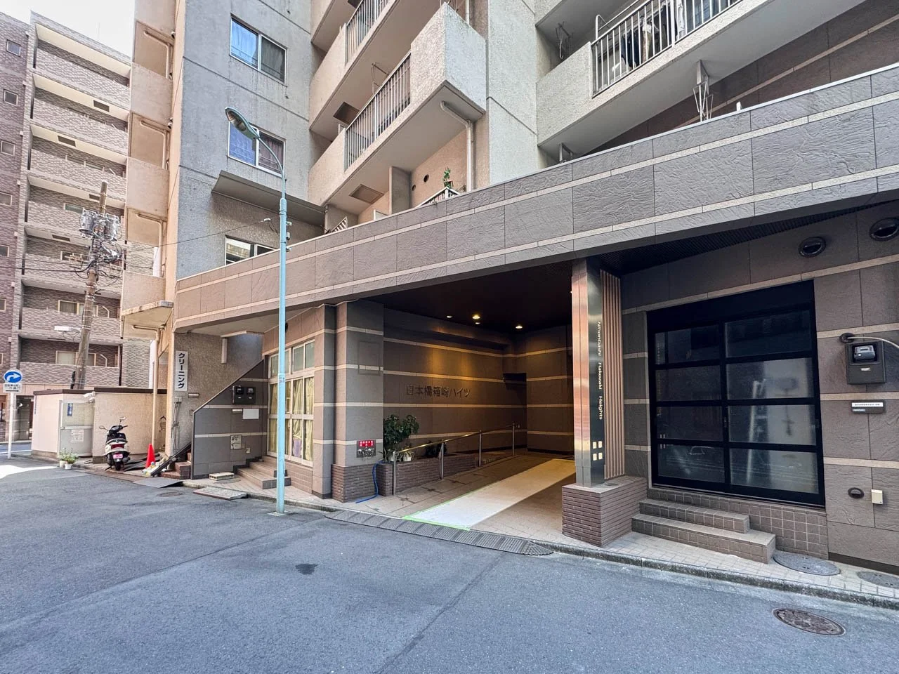 日本橋箱崎ハイツ 6 エントランス 3