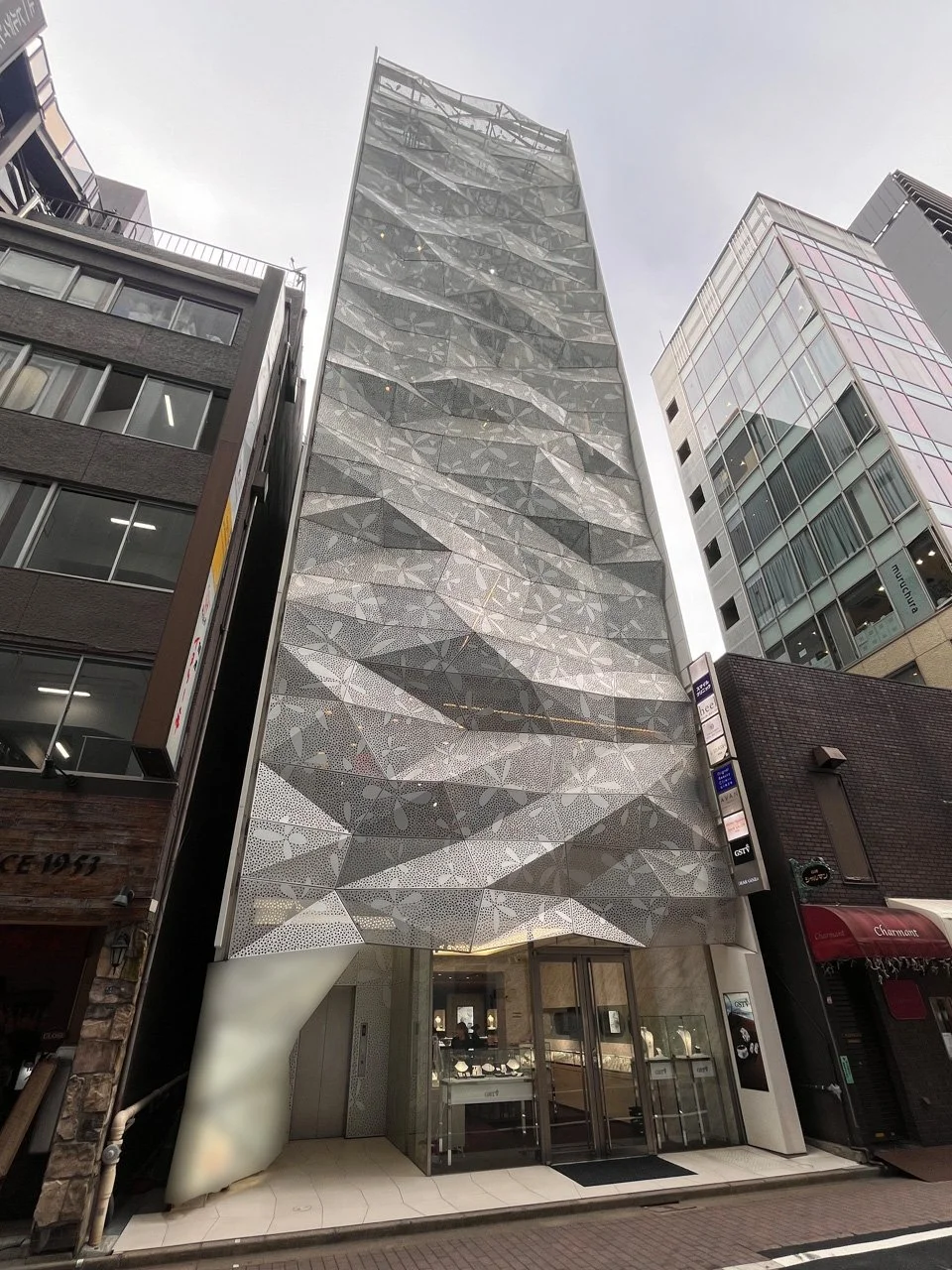 DEAR GINZA 1階・2階セット オフィスビル外観 1