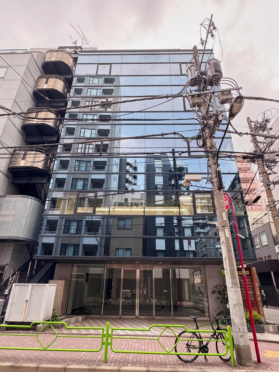 ザ・パークレックス新富町ビル 2 オフィスビル外観 2