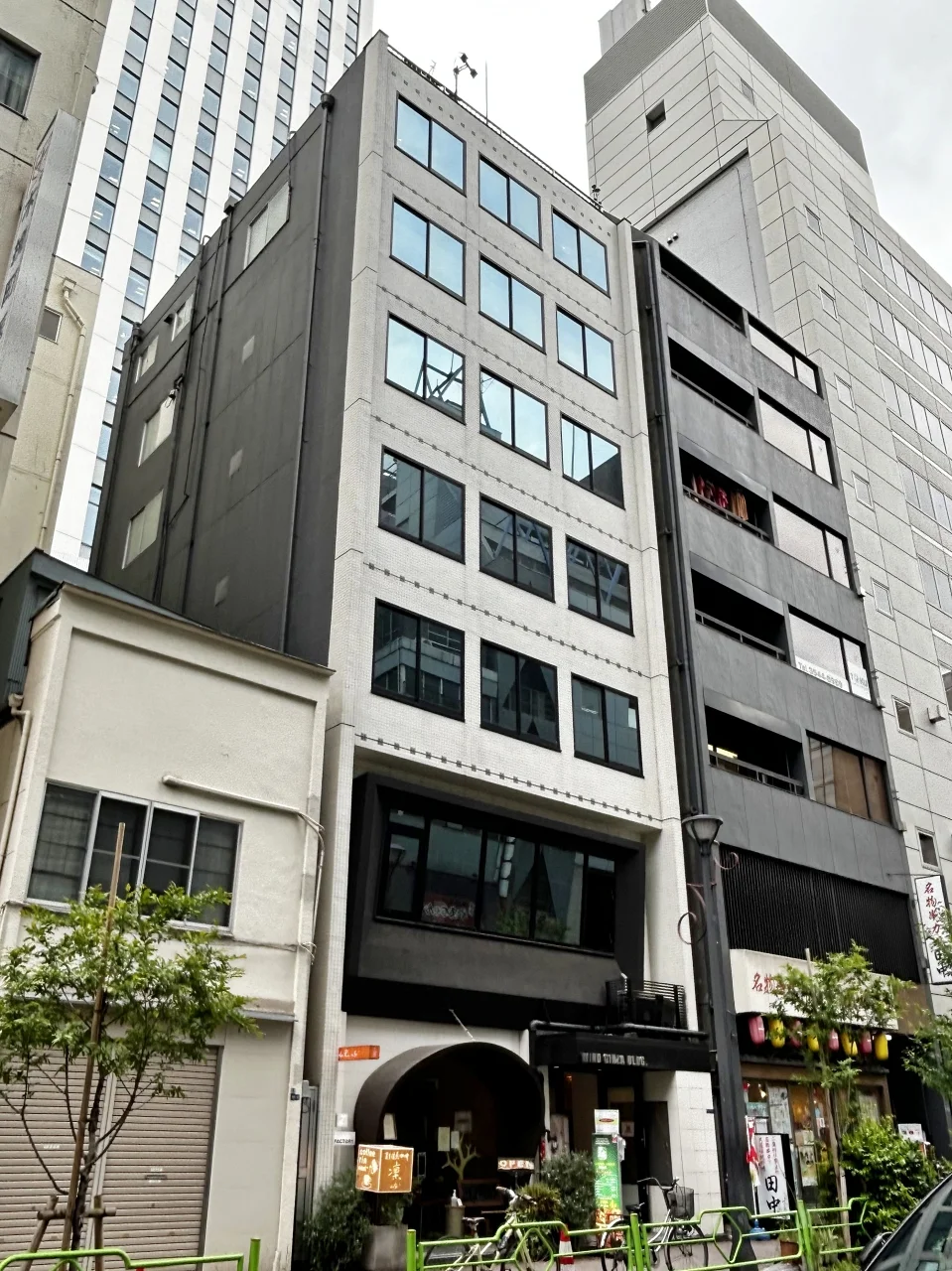 ウィンド銀座ビル 3 オフィスビル外観 1