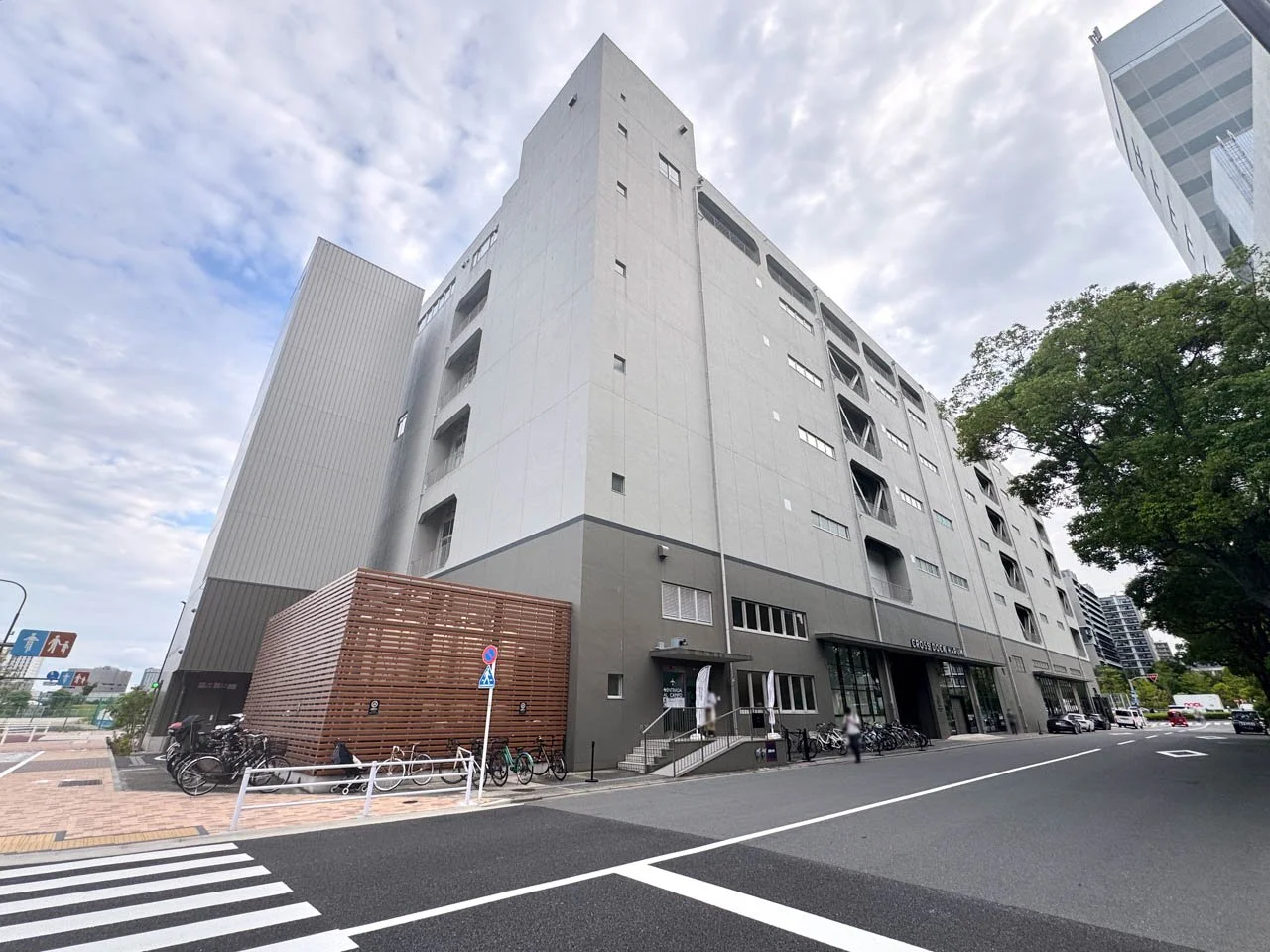 CROSS DOCK HARUMI 2 外観 2