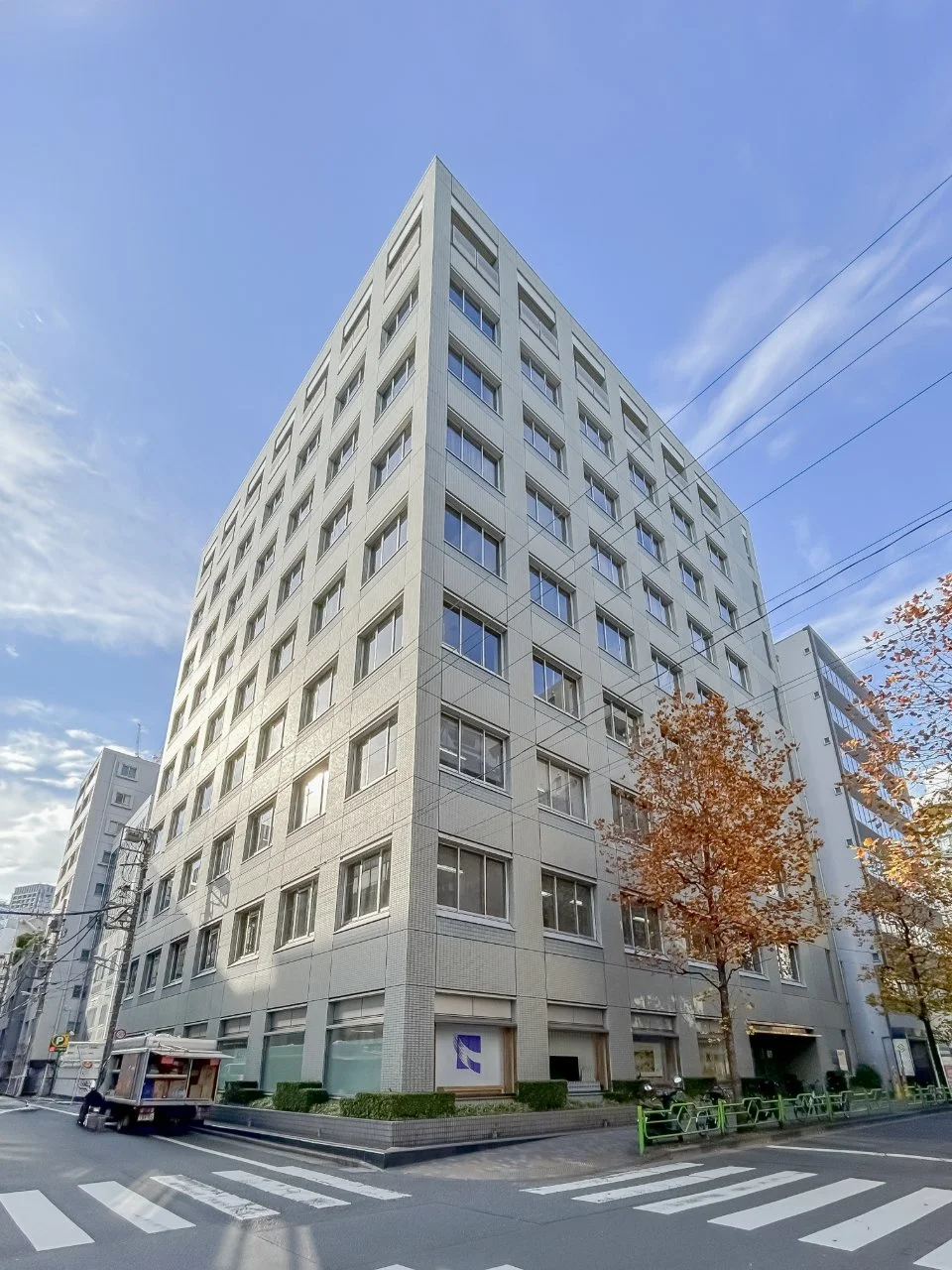 沢の鶴人形町ビル 6 オフィスビル外観 1