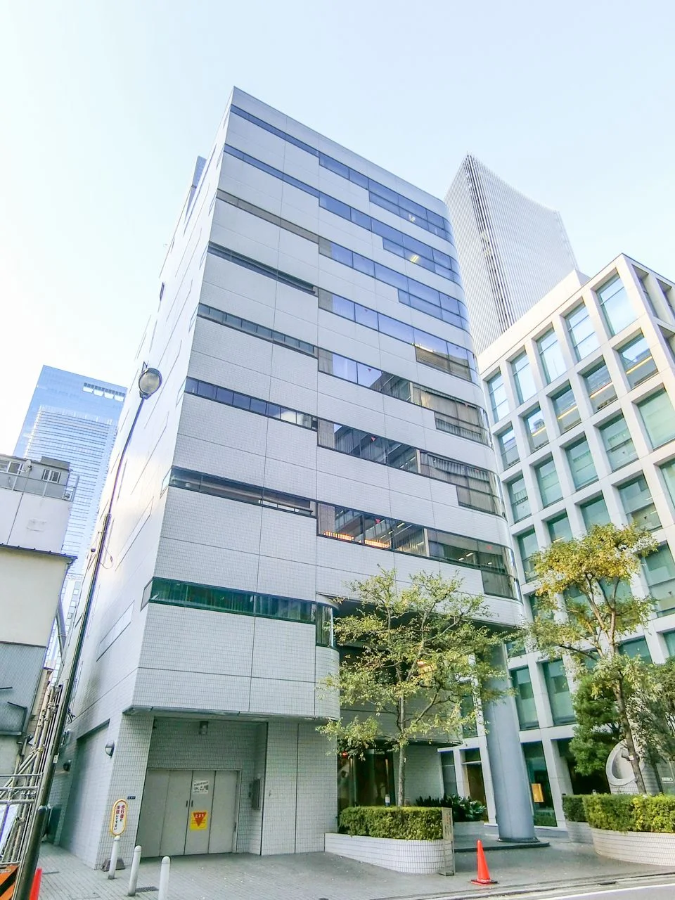 京橋日殖ビル 6 オフィスビル外観 1