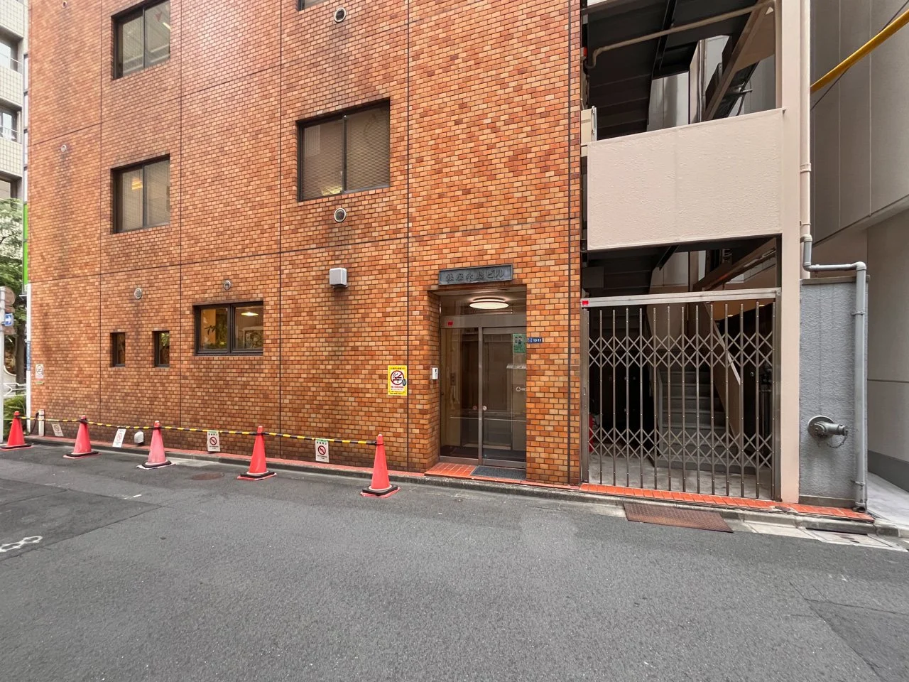 銀座永島ビル 3 エントランス 3