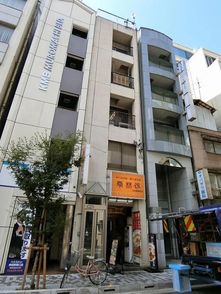 津島ビル 2 オフィスビル外観 3