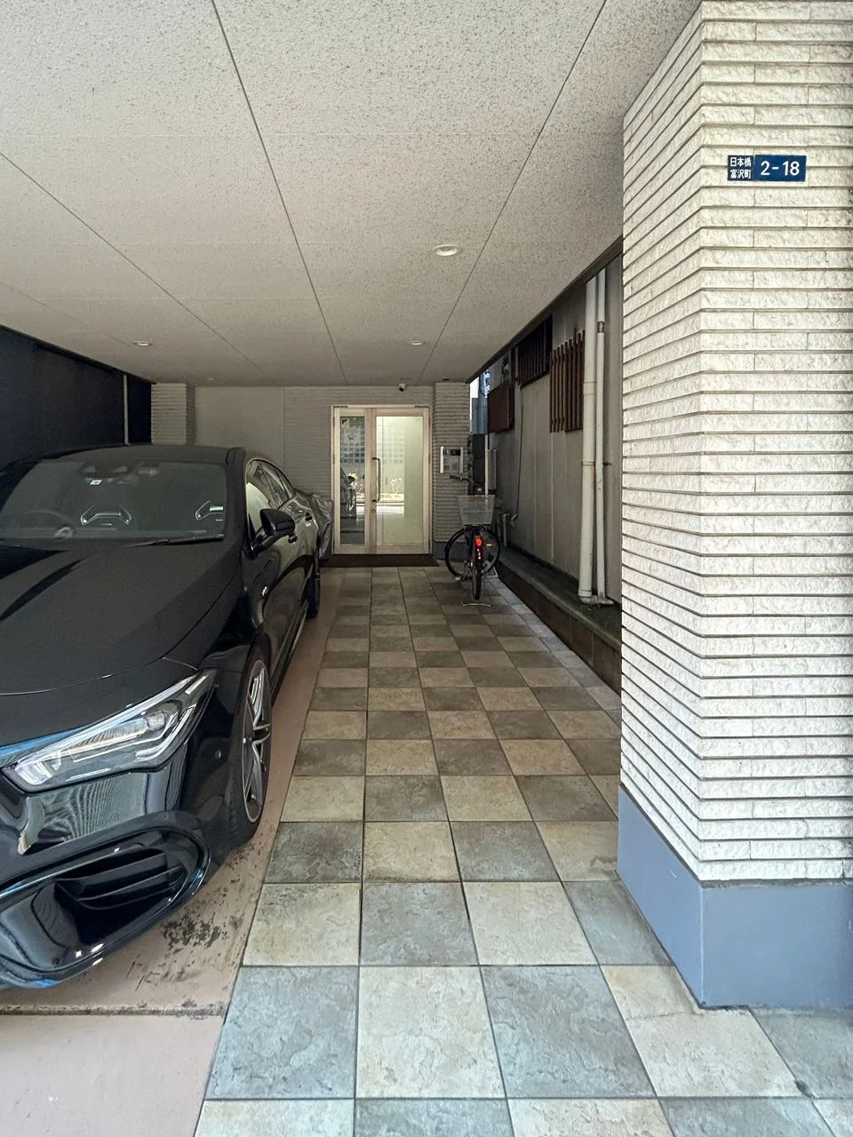 ARISE-BLDG 2 エントランス 3