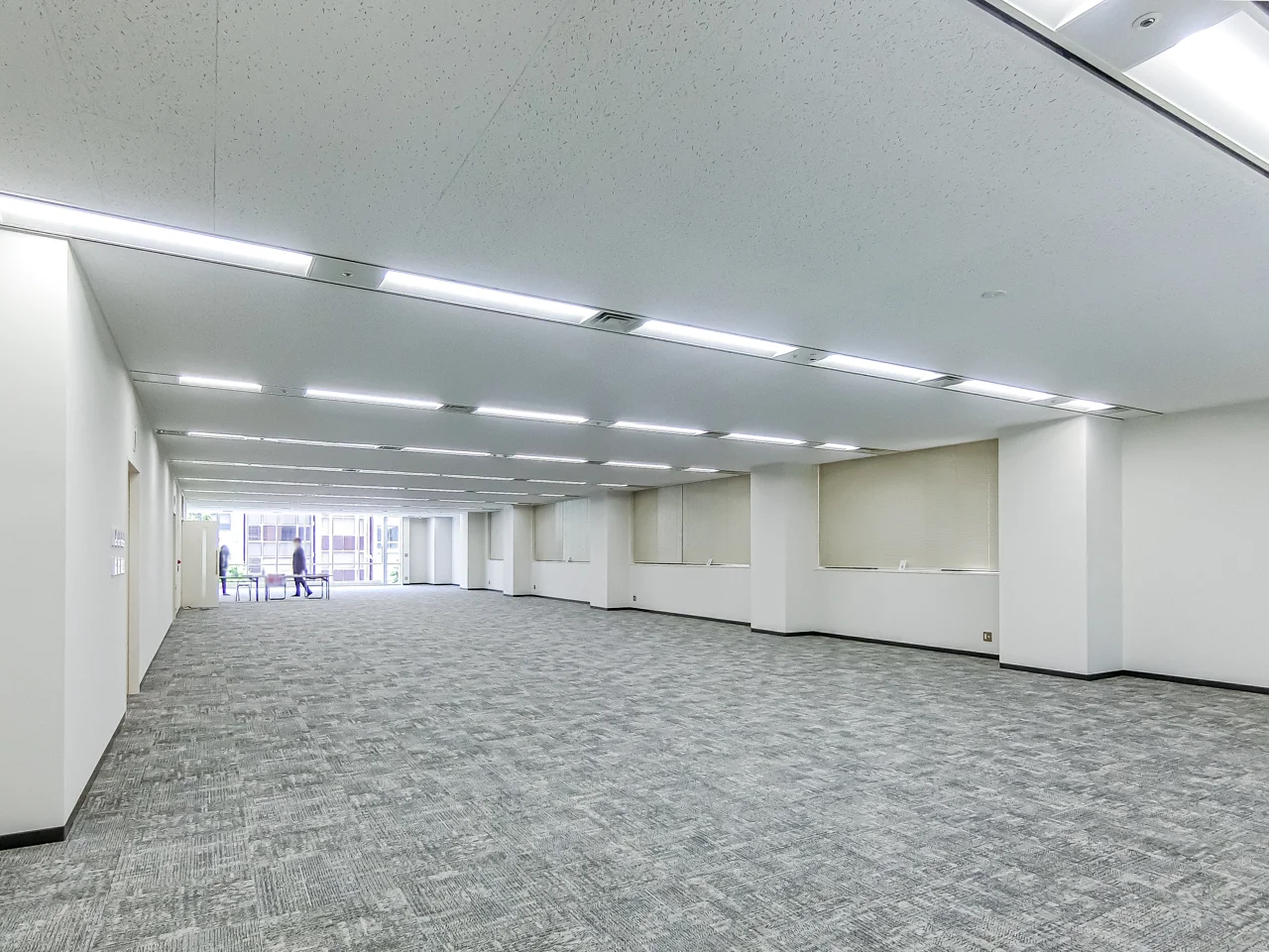セントラルビル 3 執務室 7