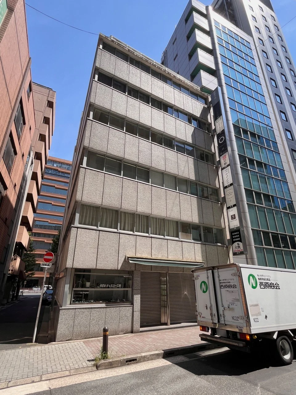 銀座小林ビル 6 外観 1