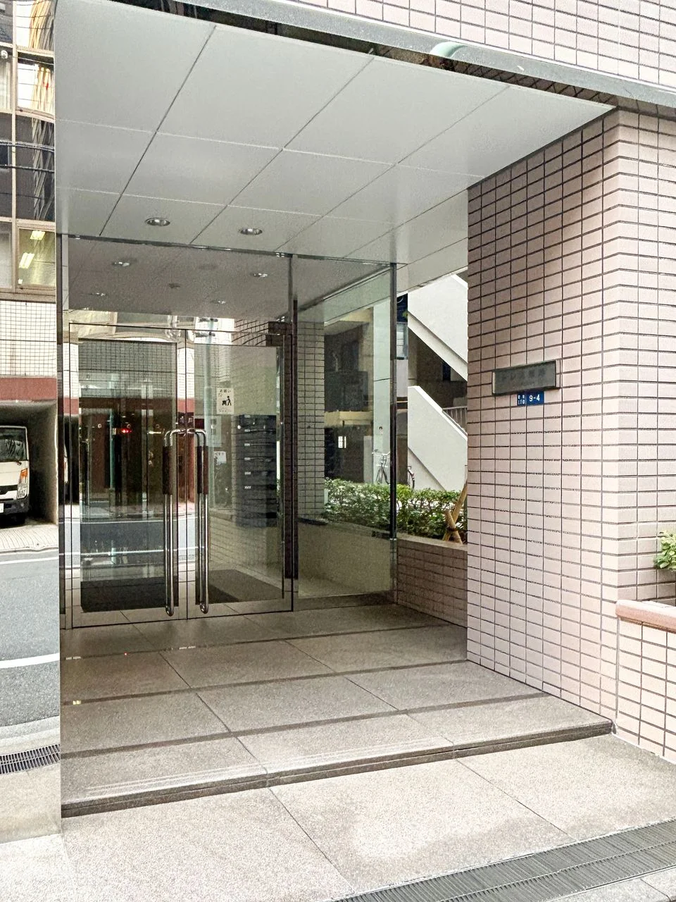 トレス築地ビル 3 エントランス 3