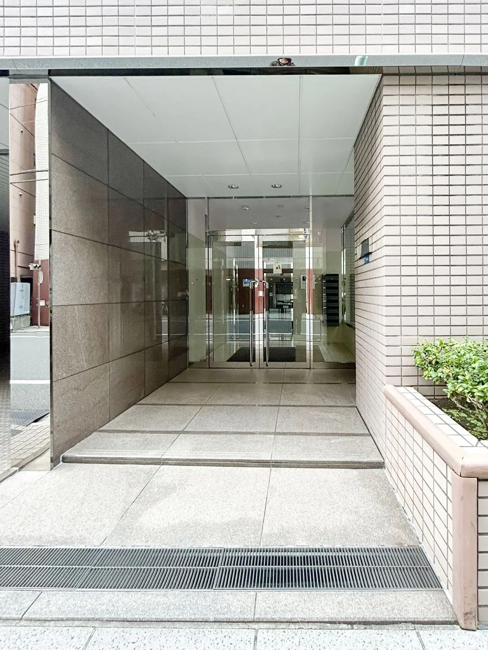 トレス築地ビル 3 エントランス 4
