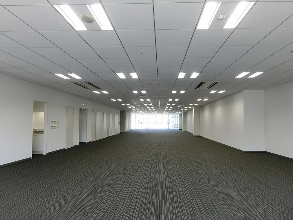 近鉄京橋スクエアビル 9 執務室 10
