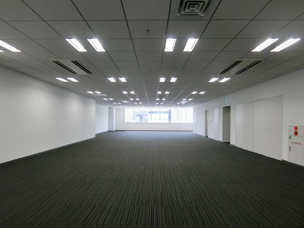 近鉄京橋スクエアビル 9 執務室 11