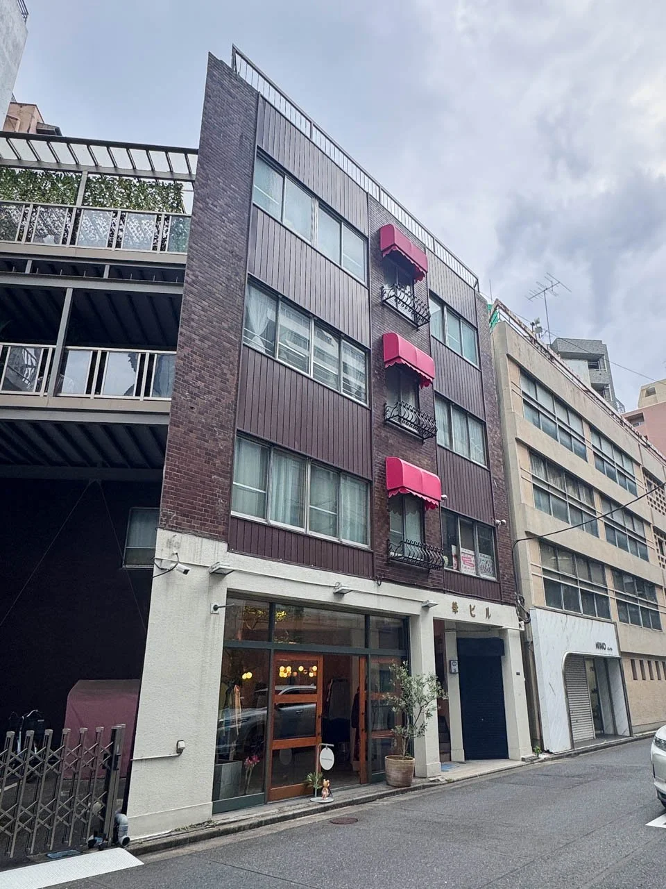 華ビル 1 外観 1