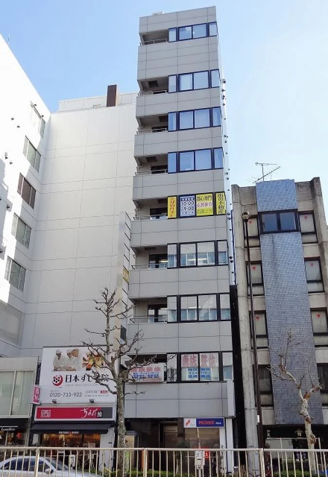 ビジョナリーⅡ 8 オフィスビル外観 1