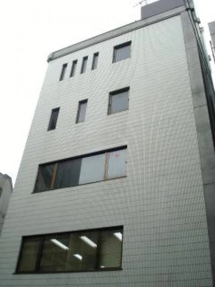 STANDARD BLDG 4 外観 1