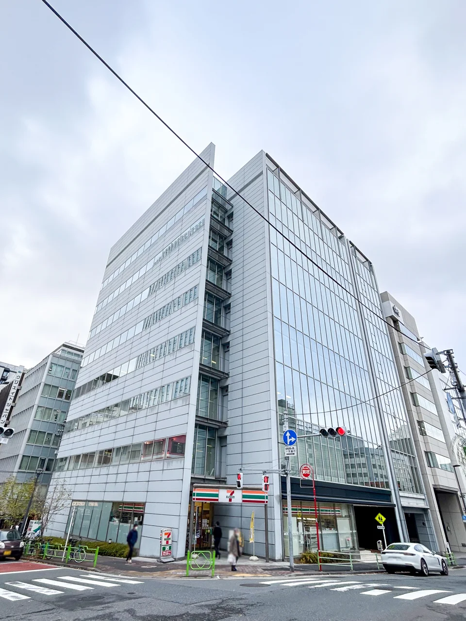 JRE銀座3丁目ビル 5 オフィスビル外観 1
