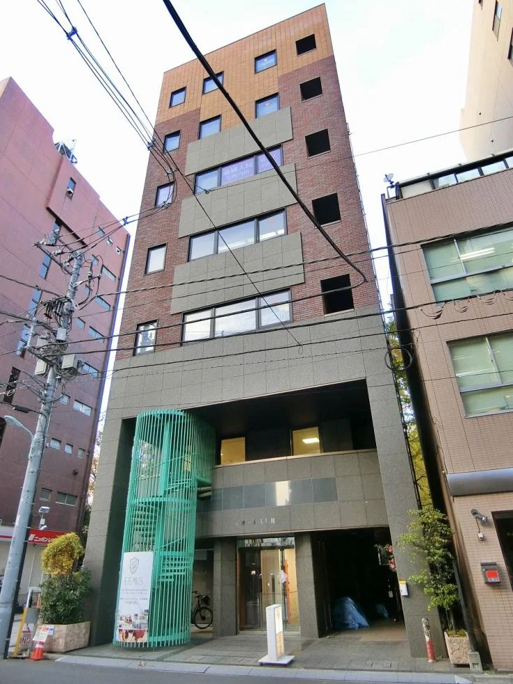 レオーネ八丁堀 1階から8階1棟貸し 外観 2