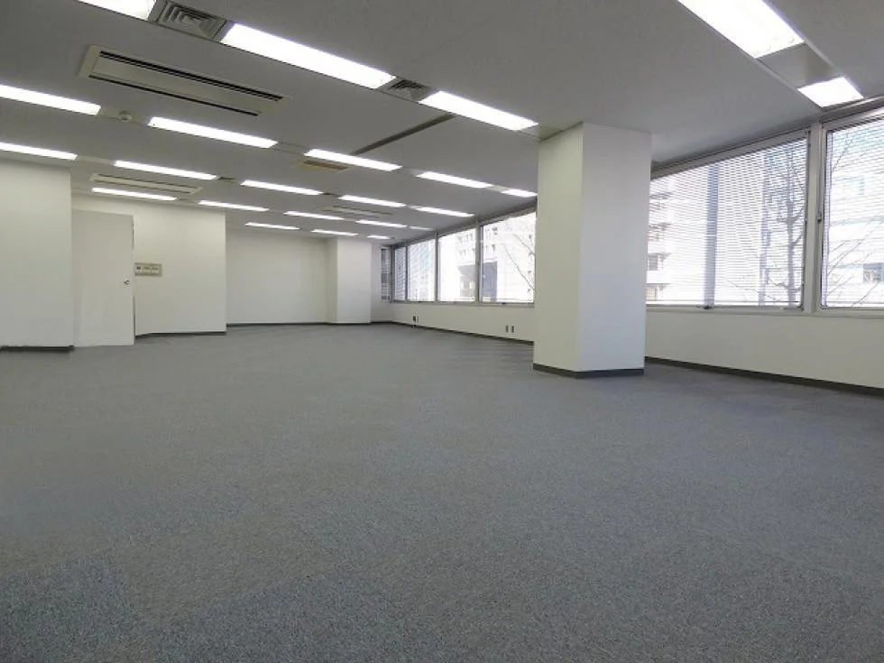 日本橋本町スクエアビル 5 執務室 8