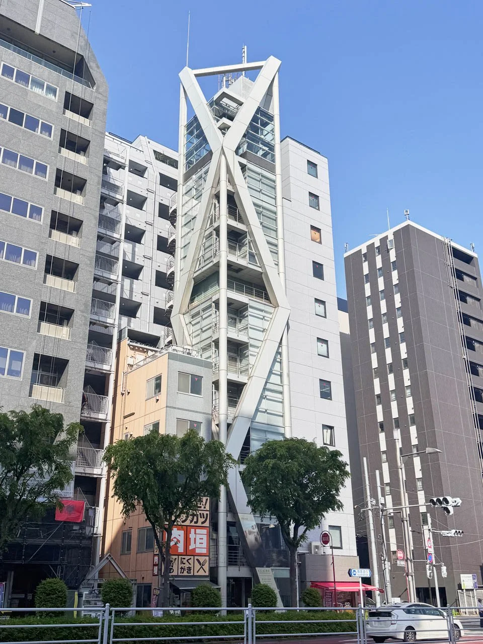 ロスマリンビル 4 オフィスビル外観 1