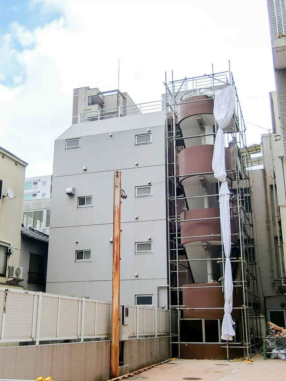 羽賀ビル新館 4 オフィスビル外観 1