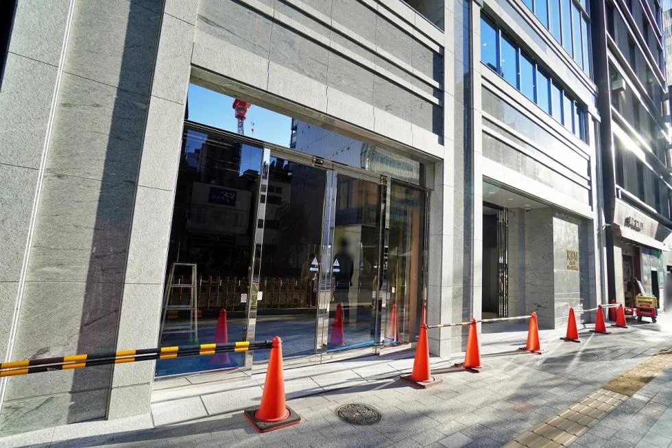 RBM銀座ビル 5 ビルエントランス 3