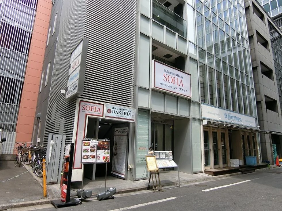 プレリー八重洲ビル 5 エントランス 3